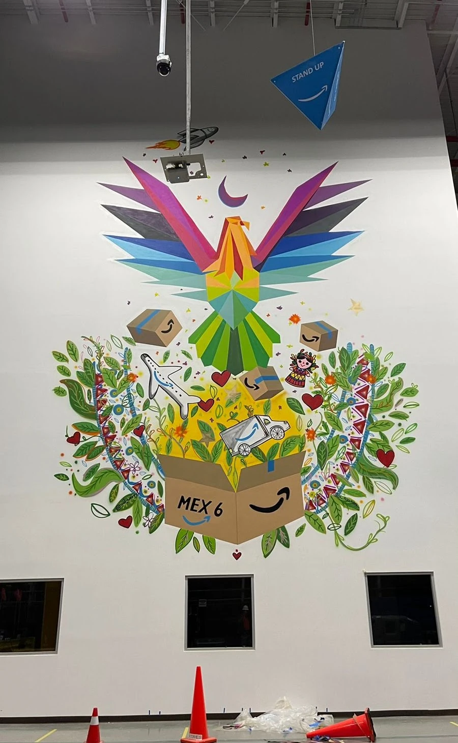 Mural Amazon CEDIS — Salvador Sierra López